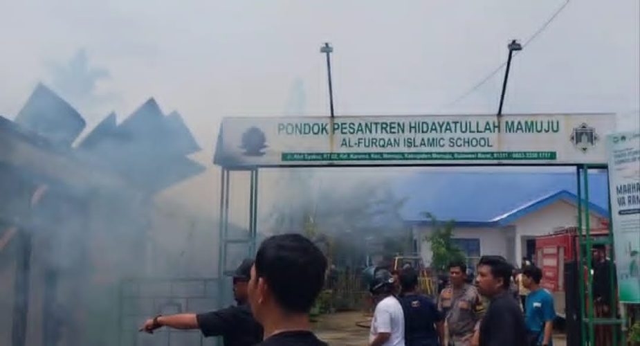 Hidayatullah Mamuju Berduka, 6 RKB dan Kantor BMH Ludes Dilalap Api